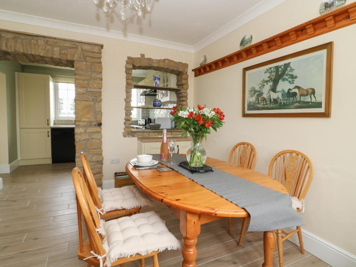 2 Crosslands Villa Йорк Екстериор снимка