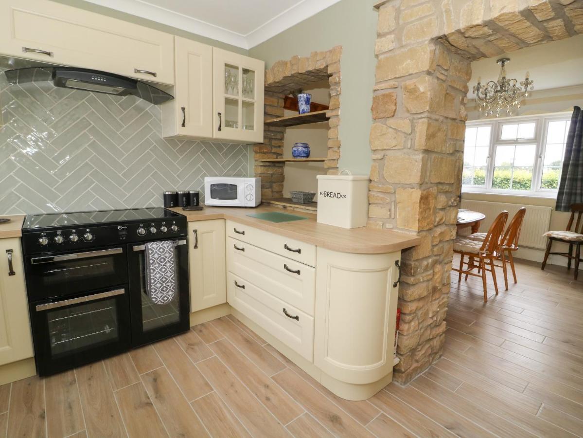 2 Crosslands Villa Йорк Екстериор снимка